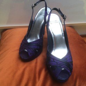 Stuart Weitzman platform sling back. Beautiful!